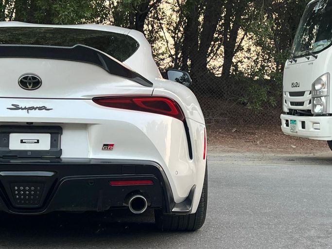 Used Toyota Supra V (A90), 3.0 l, 2022 in Dubai by Prestige Motos (SHJ), Silver color. American Specs | AUTO.AE