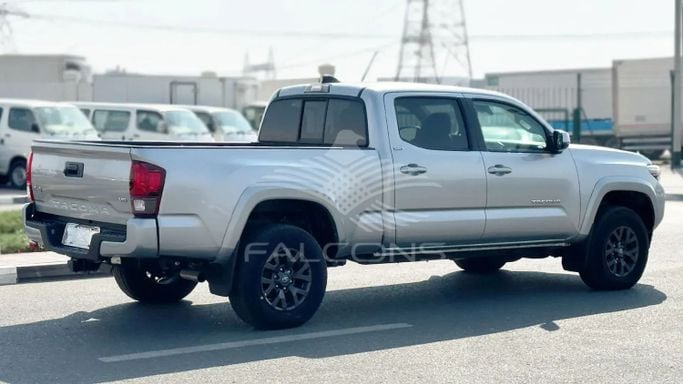 Новый Toyota Tacoma III, 3.5 л, 2022 в Дубае от Falcons GT Motors FZCO Серебристый цвет. Other | AUTO.AE