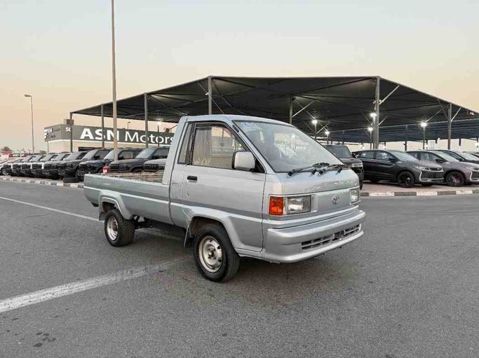 Подержанный ⁦Toyota TownAce Truck III, 1.5 л, 1997⁩ в ОАЭ, Дубай от NAZ INTERNATIONAL MOTORS FZCO Серебристый цвет. Японская | AUTO.AE | Объявление #283314