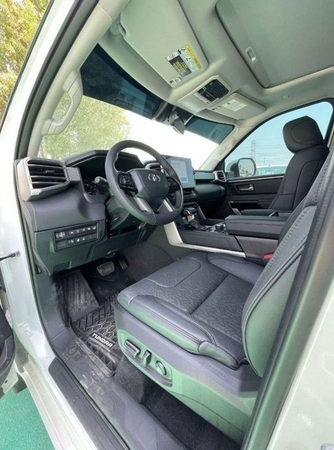 Новый Toyota Tundra III, 3.4 л, 2023 в Дубае от Mohamed Hakim Motors Белый цвет. Other | AUTO.AE