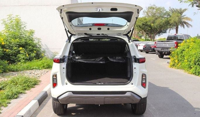 Новый Toyota Urban Cruiser III, 1.5 л, 2025 в Дубае от Segrex Auto Белый цвет. GCC | AUTO.AE