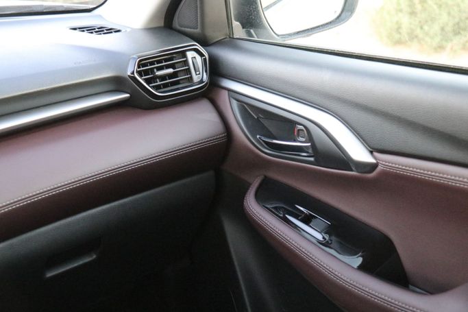 Новый Toyota Urban Cruiser III, 1.5 л, 2025 в Дубае от Atlantic Motors FZCO Белый цвет.  | AUTO.AE