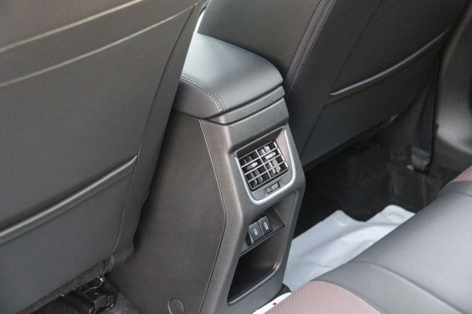 Новый Toyota Urban Cruiser III, 1.5 л, 2025 в Дубае от Atlantic Motors FZCO Белый цвет.  | AUTO.AE