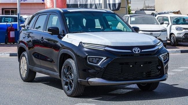 جديدة ⁦Toyota Urban Cruiser ثالثاً، 1.5 l، 2026⁩ في في الإمارات, دبي من NEW AUTO FZCO، اللون أسود. مواصفات الخليج | AUTO.AE | إعلان #290132
