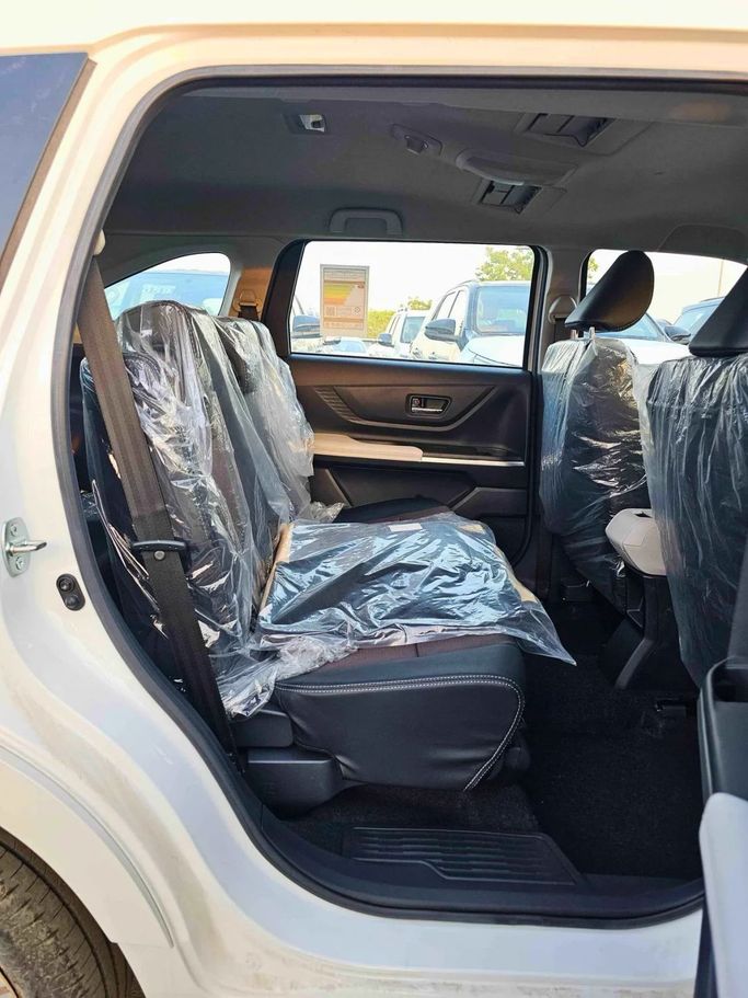 New Toyota Veloz, 1.5 l, 2023 in Dubai by SK Motors, White color. GCC Specs | AUTO.AE