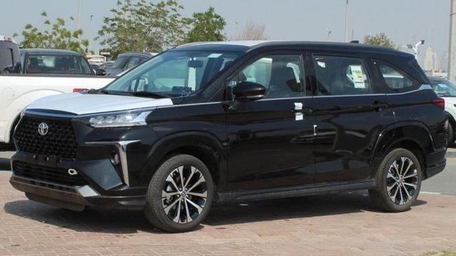 Новый Toyota Veloz, 1.5 л, 2023 в Дубае от Falcons GT Motors FZCO Черный цвет. GCC | AUTO.AE