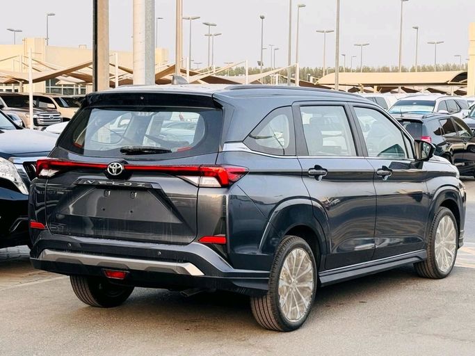 New Toyota Veloz, 1.5 l, 2024 in Dubai by Al Nayrab Used Cars, Black color. GCC Specs | AUTO.AE