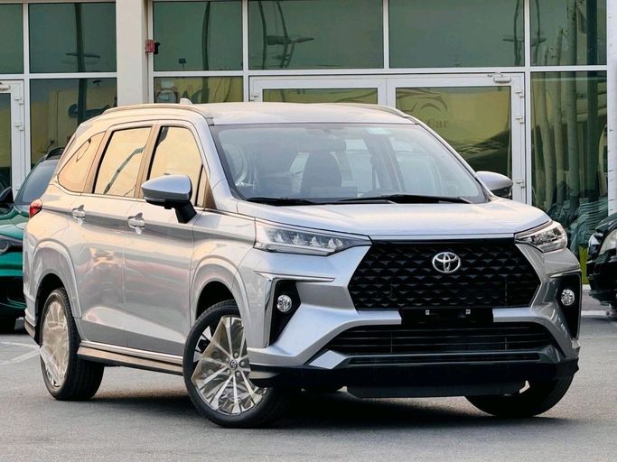 New Toyota Veloz, 1.5 l, 2024 in Dubai by Al Nayrab Used Cars, Silver color. GCC Specs | AUTO.AE