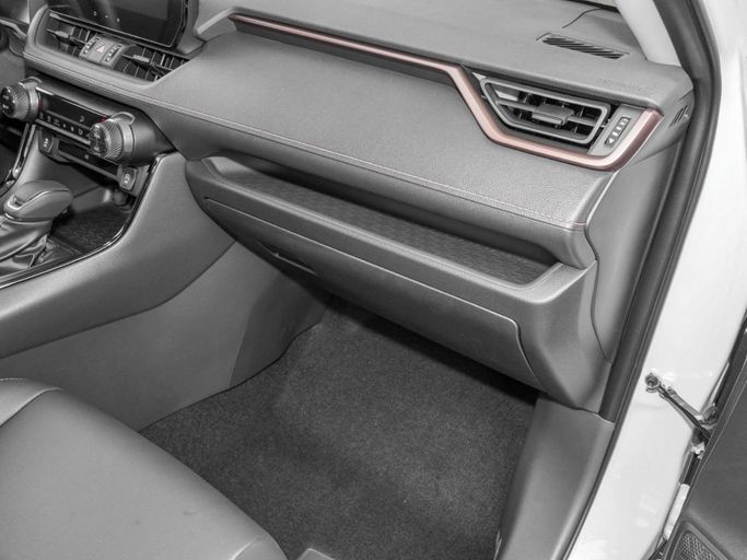 Новый Toyota Wildlander, 2.0 л, 2024 в Дубае от Mohamed Hakim Motors Белый цвет. Китайская | AUTO.AE