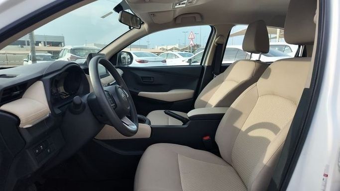 Used Toyota Yaris XP150 Facelift, 1.5 l, 2023 in Dubai by Cariva Used Cars , White color. GCC Specs | AUTO.AE