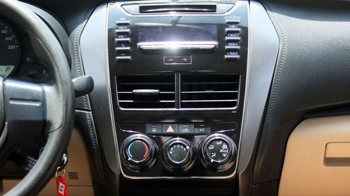 Used Toyota Yaris XP150 Facelift, 1.5 l, 2022 in Dubai by Cariva Used Cars , White color. GCC Specs | AUTO.AE