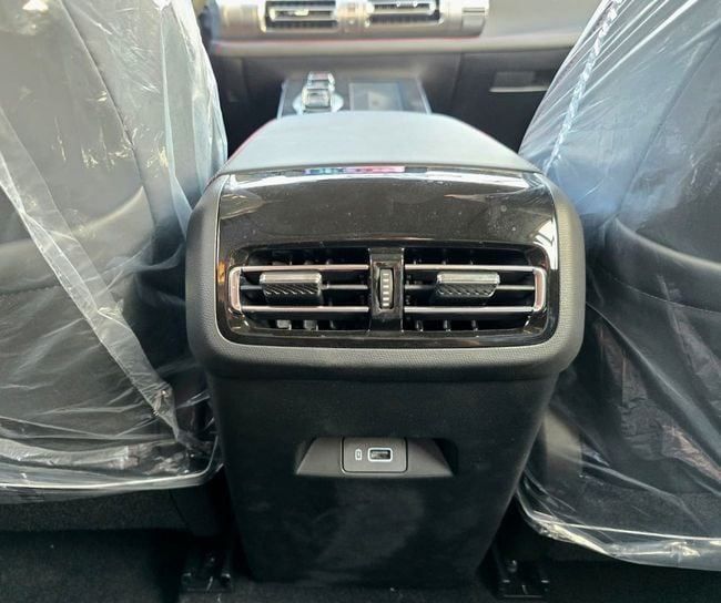 Новый Trumpchi Emkoo, 2.0 л, 2025 в Дубае от Soltan Auto Черный цвет. GCC | AUTO.AE