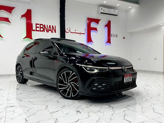 Подержанный Volkswagen Golf GTI GTI Clubsport VIII, 2.0 л, 2022 в Дубае от F1 Motors Черный цвет. GCC | AUTO.AE