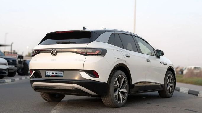 Новый Volkswagen ID.4, 2020 в Дубае от Altass Motors Белый цвет. Other | AUTO.AE