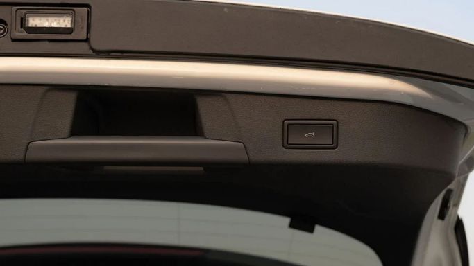 Новый Volkswagen ID.4, 2020 в Дубае от Altass Motors Белый цвет. Other | AUTO.AE