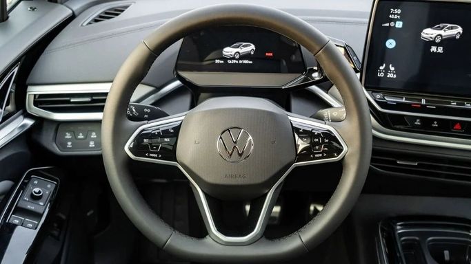 Новый Volkswagen ID.4, 2020 в Дубае от Altass Motors Белый цвет. Other | AUTO.AE