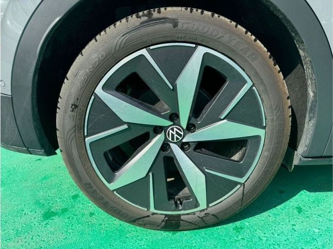 Новый Volkswagen ID.4, 2023 в Дубае от Mohamed Hakim Motors Серый цвет. Other | AUTO.AE