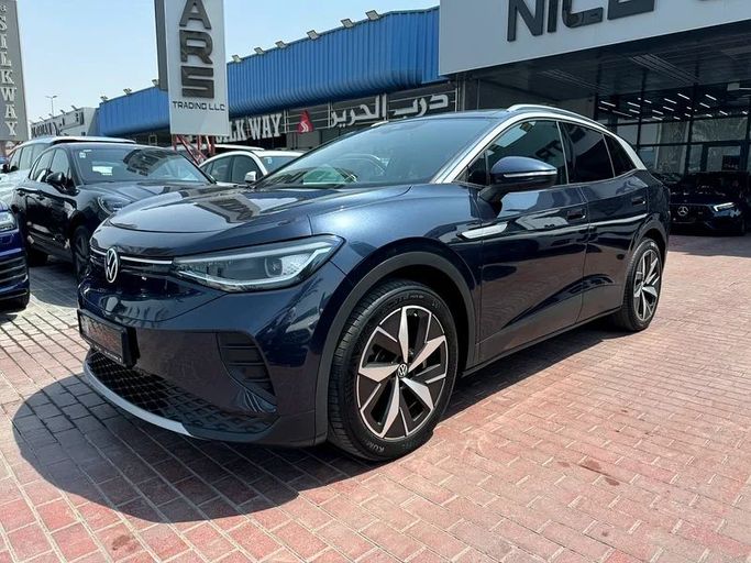 Подержанный Volkswagen ID.4, 2021 в Дубае от Nice Cars Motos Черный цвет. Other | AUTO.AE
