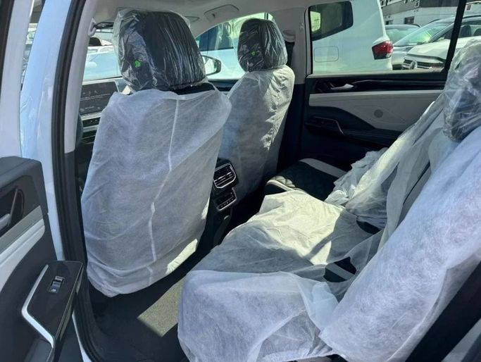 Новый Volkswagen ID.6, 2023 в Дубае от Mohamed Hakim Motors Белый цвет. Other | AUTO.AE