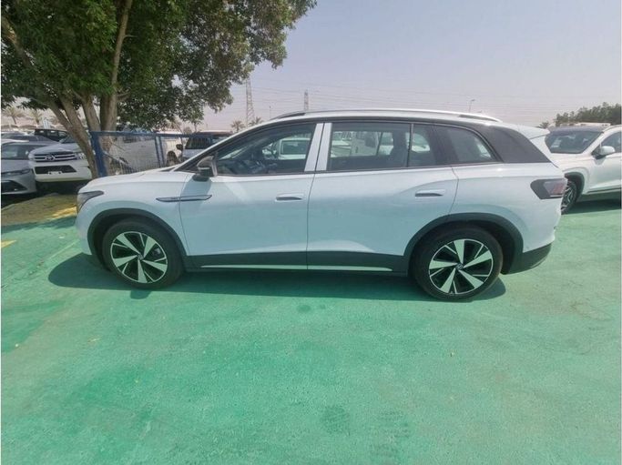 Новый Volkswagen ID.6, 2023 в Дубае от Mohamed Hakim Motors Белый цвет. Other | AUTO.AE