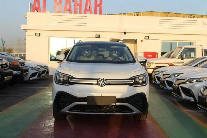 Новый Volkswagen ID.6, 2023 в Дубае от AL BAHAR MOTORS FZE Белый цвет.  | AUTO.AE