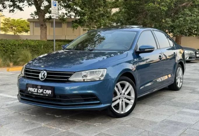 مستعملة Volkswagen Jetta فيس ليفت السادس, 2.5 l, 2018 في في دبي من Price Of Car، اللون أزرق. مواصفات الخليج | AUTO.AE