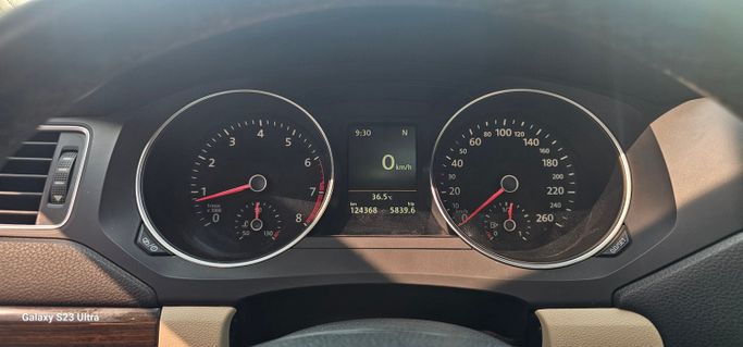 مستعملة Volkswagen Jetta فيس ليفت السادس, 2.5 l, 2018 في في دبي، اللون أزرق. مواصفات الخليج | AUTO.AE | إعلان #272144