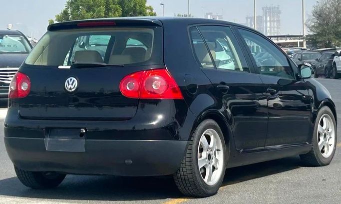 Подержанный Volkswagen Polo IV Рестайлинг, 1.6 л, 2005 в Дубае от Mirza Automobile FZE Черный цвет. Японская | AUTO.AE