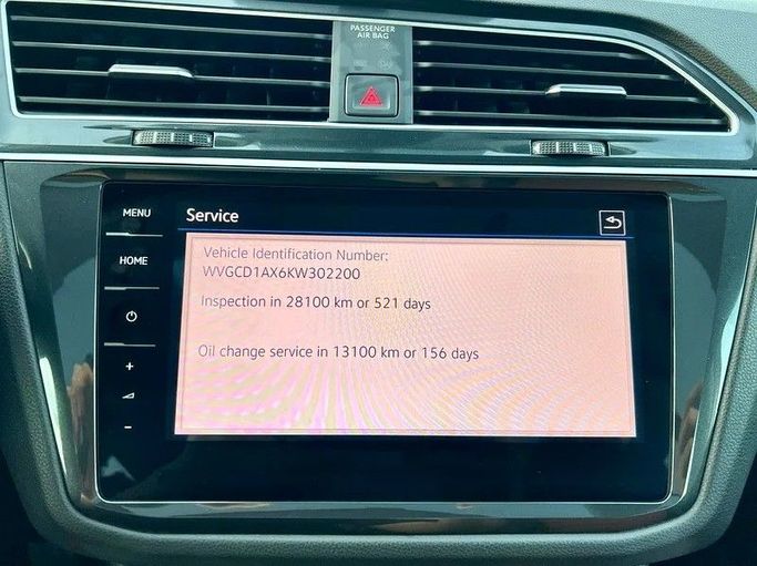 Подержанный Volkswagen Tiguan II, 2.0 л, 2019 в Дубае от Designo Cars Trading Белый цвет. GCC | AUTO.AE