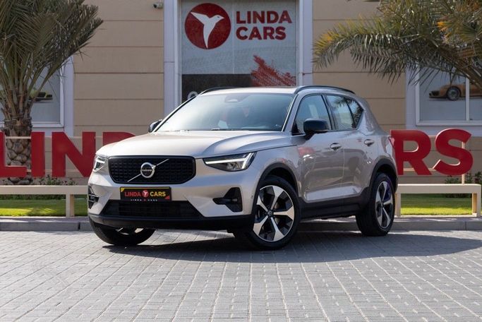 Used Volvo XC40 I Facelift, 1.5 l, 2023 in Dubai by Linda Cars, Silver color. GCC Specs | AUTO.AE