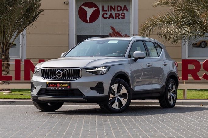 New Volvo XC40 I Facelift, 2.0 l, 2024 in Dubai by Linda Cars, Silver color. Chinese Specs | AUTO.AE