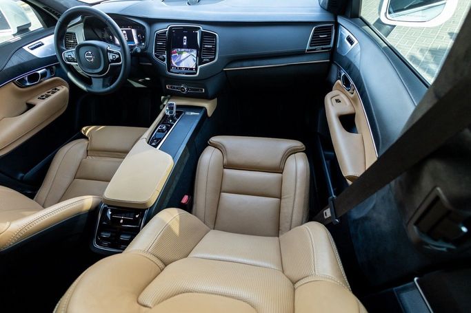 Used Volvo XC90 II Facelift 1, 2.0 l, 2023 in Dubai by Linda Cars, White color. GCC Specs | AUTO.AE