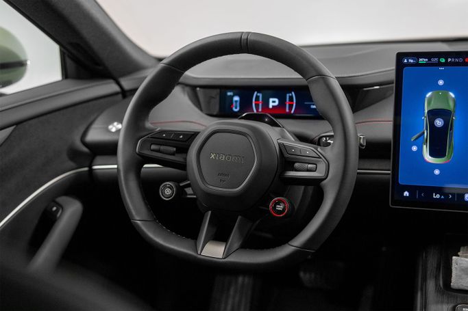 Новый Xiaomi SU7 Pro, 2024 в Дубае от PUPIL OF FATE MOTORS Зеленый цвет. Other | AUTO.AE