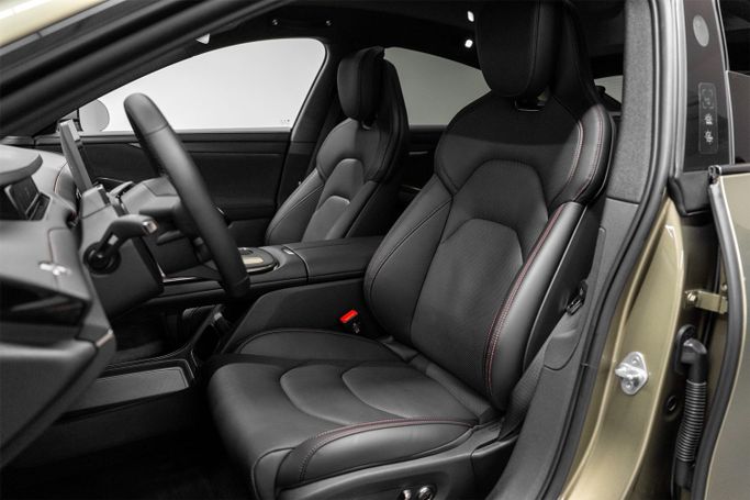 Новый Xiaomi SU7 Pro, 2024 в Дубае от PUPIL OF FATE MOTORS Зеленый цвет. Other | AUTO.AE