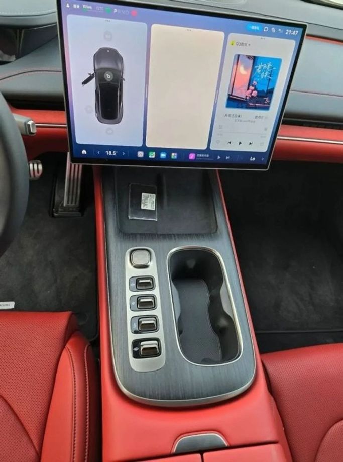 Новый Xiaomi SU7 Ultra, 2024 в Дубае от Mohamed Hakim Motors Черный цвет. Китайская | AUTO.AE