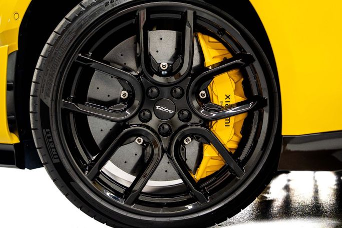 جديدة Xiaomi SU7 Ultra, 2025 في في دبي من PUPIL OF FATE MOTORS، اللون أصفر. أخرى | AUTO.AE