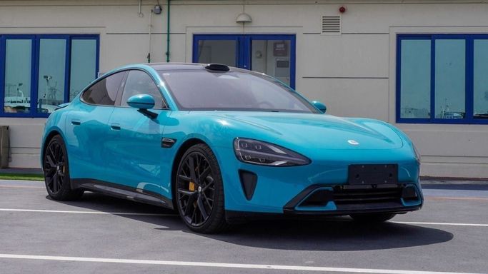 Новый Xiaomi SU7, 2024 в Дубае от Pillar Motors Бирюзовый цвет. Китайская | AUTO.AE