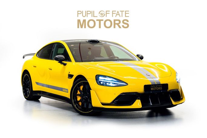 جديدة Xiaomi SU7 Ultra, 2025 في في دبي من PUPIL OF FATE MOTORS، اللون أصفر. أخرى | AUTO.AE | إعلان #258370