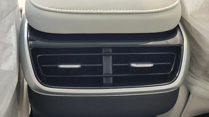 Новый Xpeng G9, 2024 в Дубае от Alwan Global Cars Черный цвет. Other | AUTO.AE