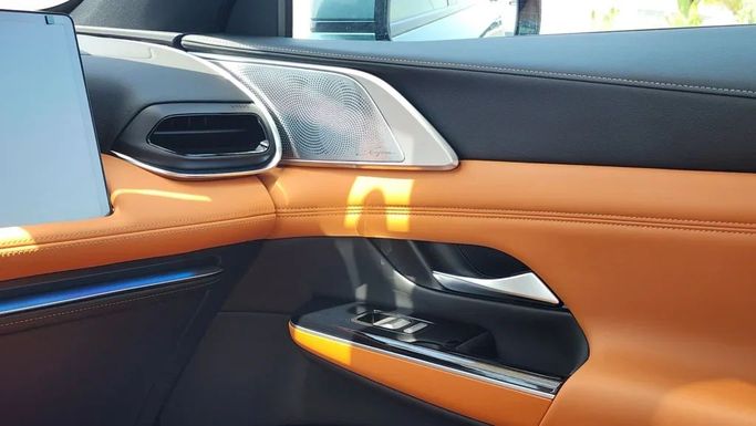New Xpeng G9, 2024 in Dubai by Alwan Global Cars, Green color. Other | AUTO.AE