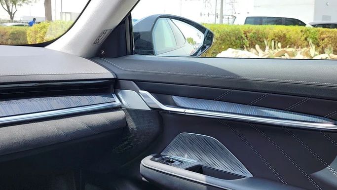 New Zeekr 001 I Facelift, 2023 in Dubai by Alwan Global Cars, Grey color. Other | AUTO.AE