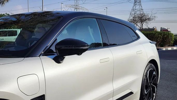 New Zeekr 001 I Facelift, 2023 in Dubai by Alwan Global Cars, White color. Other | AUTO.AE