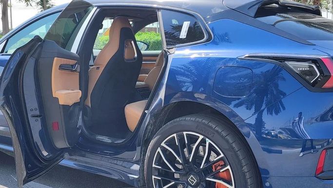 New Zeekr 001 I Facelift, 2024 in Dubai by Alwan Global Cars, Blue color. Other | AUTO.AE