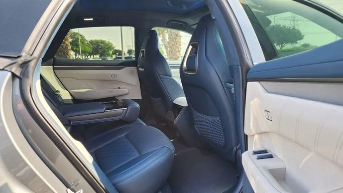 New Zeekr 001 I Facelift, 2024 in Dubai by Alwan Global Cars, Grey color. Other | AUTO.AE