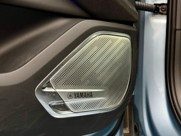 Новый Zeekr 001 I Рестайлинг, 2023 в Дубае от Titanum Cars Голубой цвет. Other | AUTO.AE