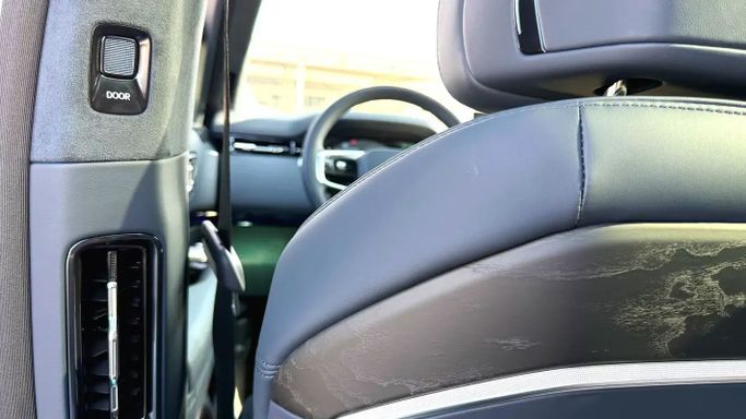 New Zeekr 9X, 2.0 l, 2025 in Dubai by Valcor Auto, Black color. Chinese Specs | AUTO.AE