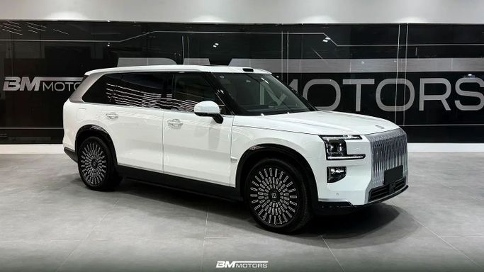 Новый Zeekr 9X, 2.0 л, 2025 в Дубае от BM Motors  Белый цвет. Китайская | AUTO.AE