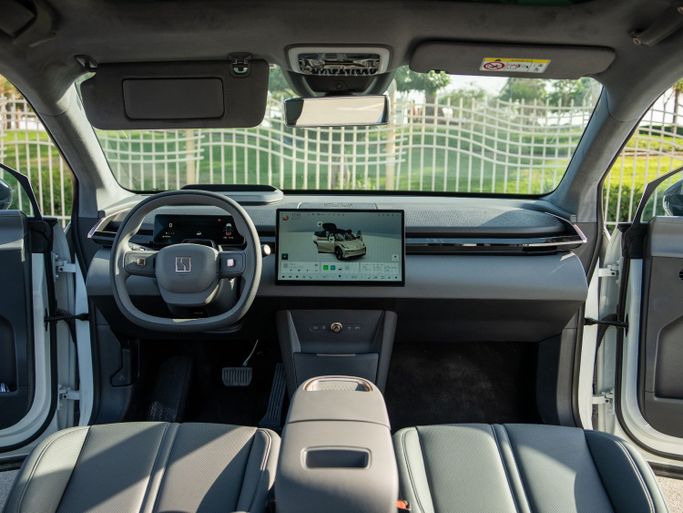 Zeekr X I, 2025 внедорожник 5 дв.  класса в Дубае от One by One Car Rental - Angelyn белый цвет | AUTO.AE