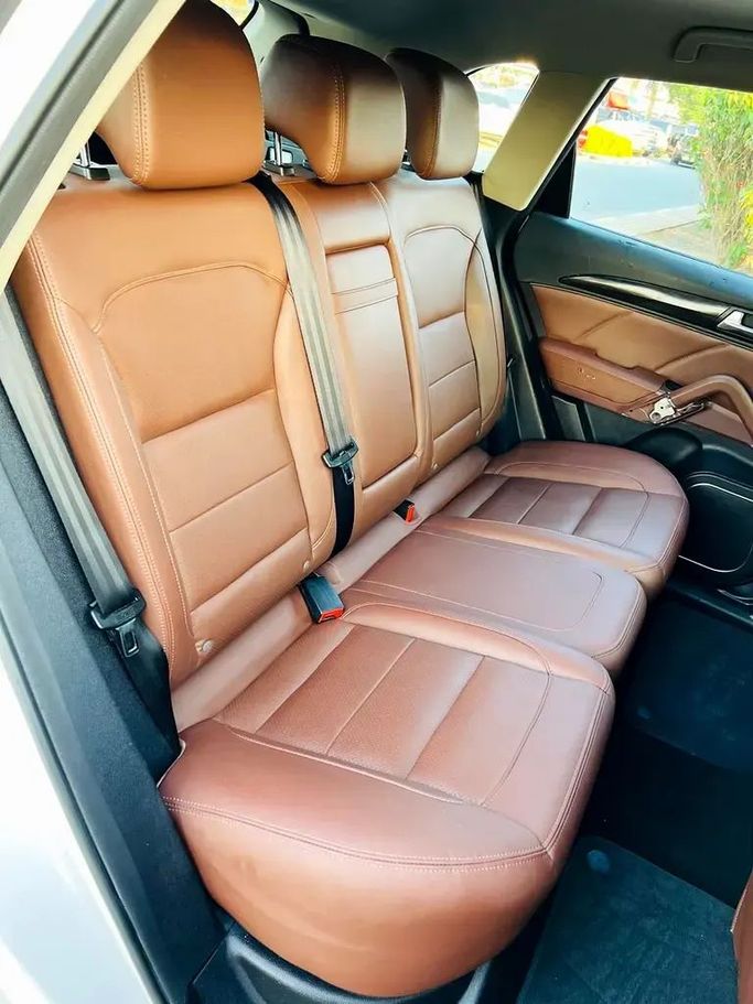 Подержанный Zotye T600, 2.0 л, 2019 в Дубае от First Choice Motors Белый цвет. GCC | AUTO.AE