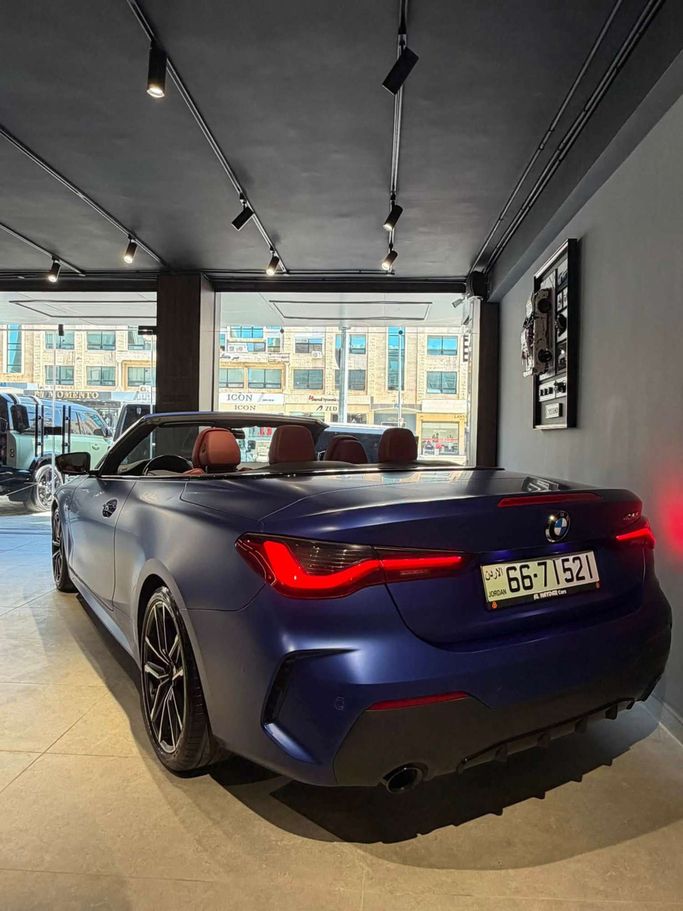 مستعملة BMW 4 Series 430i ز 22، ز 23، ز 26، 2.0 لتر، 2023 في الأردن، عمان من AL HAYDAR CARS، اللون أزرق.  | AUTO.AE | إعلان #296540 — صورة 6 من 9